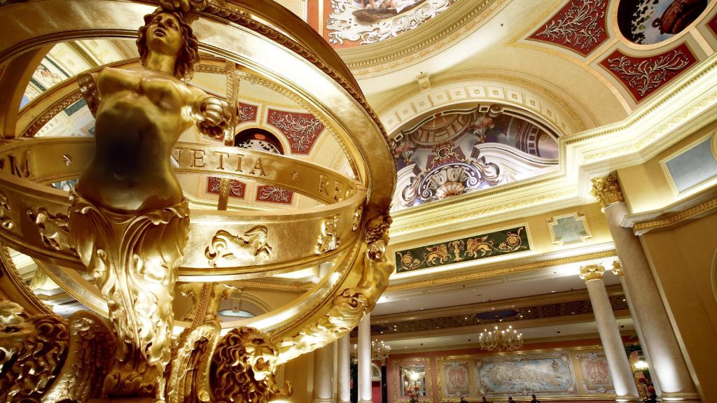 중국의 규제로 위태로운 마카오 카지노