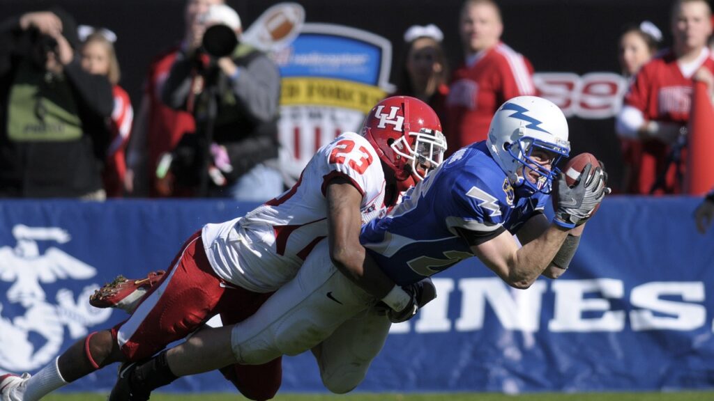 스포츠 베팅 산업까지 최고 호황 중