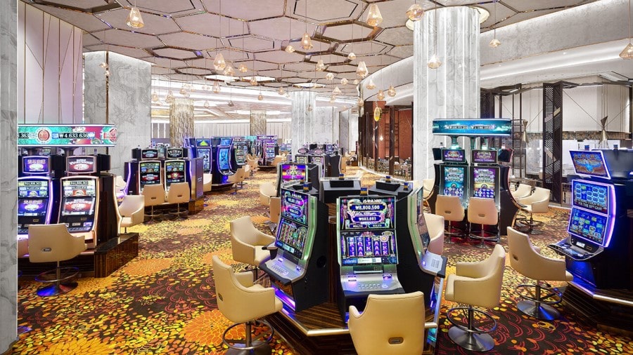 제주도는 늘어난 외국인 덕에 최대 매출 신기록