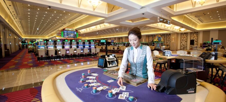 강원랜드, 3분기 깜짝 어닝 서프라이즈