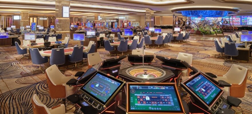 한국 카지노, 살 길 찾아 전략 다변화에 나서