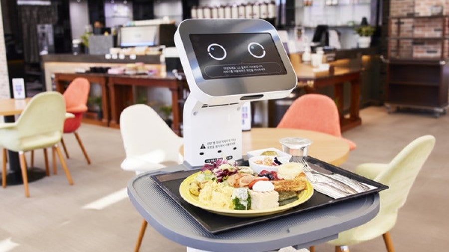 강원랜드 하이원 그랜드 호텔 레스토랑 내 서빙 로봇