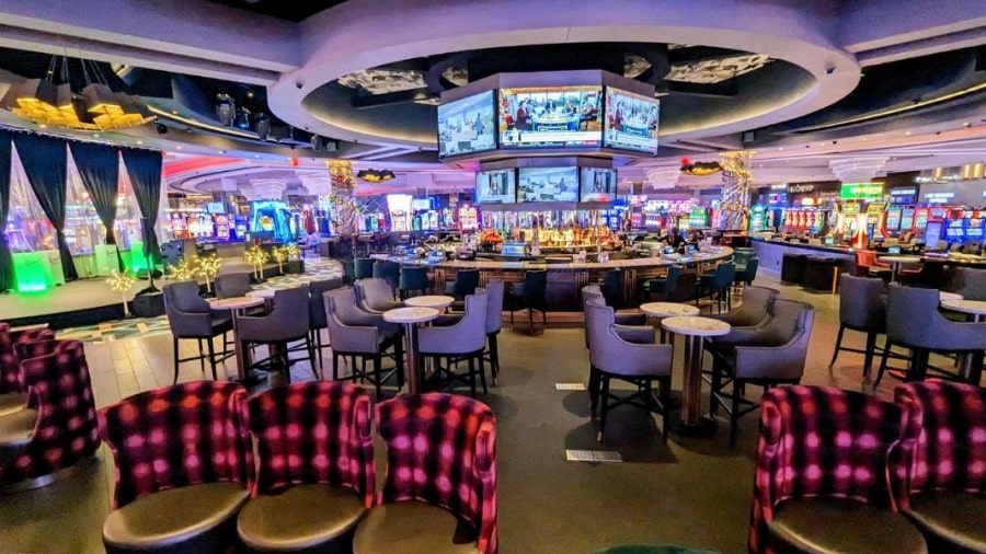 전체 방문객은 늘어났으나 수익성 개선으로 이어지지 않아