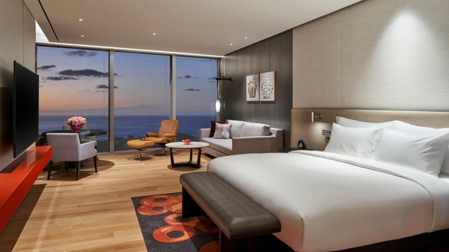 비수기인 4월에 역대 최대 실적 기록한 제주 드림타워 리조트