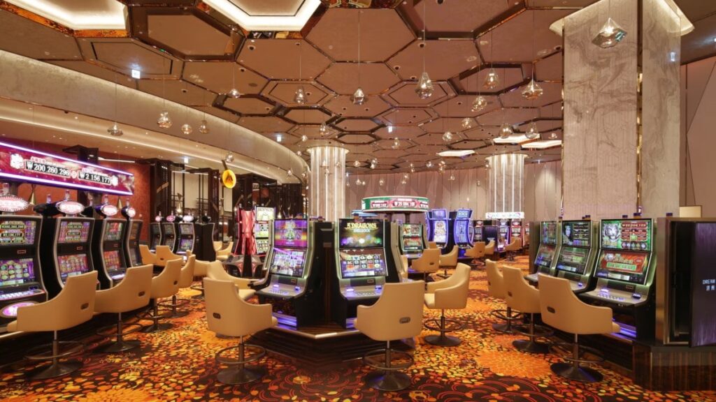 급증한 외국인 관광객 덕에 역대 최대 실적 기록한 제주도 드림타워