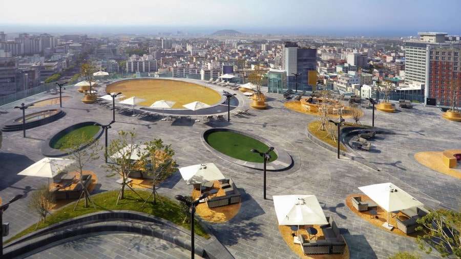 롯데관광개발, 중국인 관광객 증가에 따른 역대 최대 실적 전망