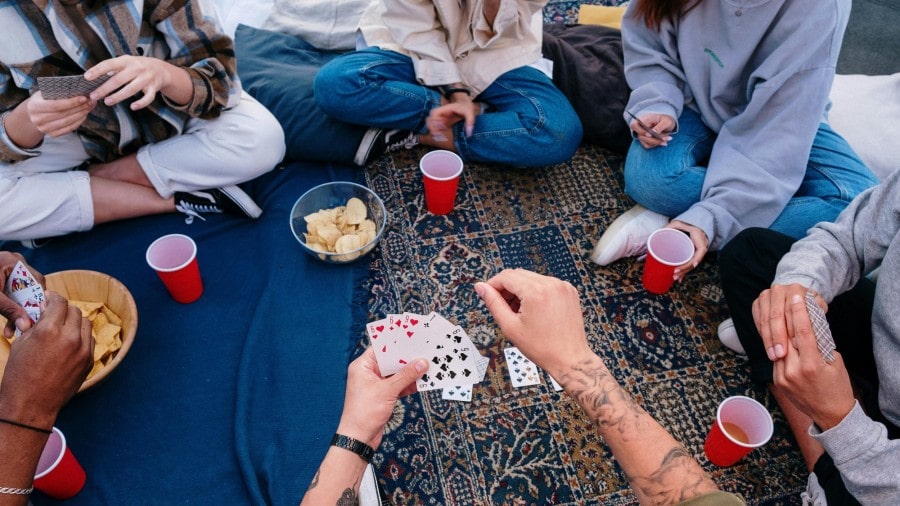 스마트폰 확산으로 사행성 게임에 대한 접근성 높아져