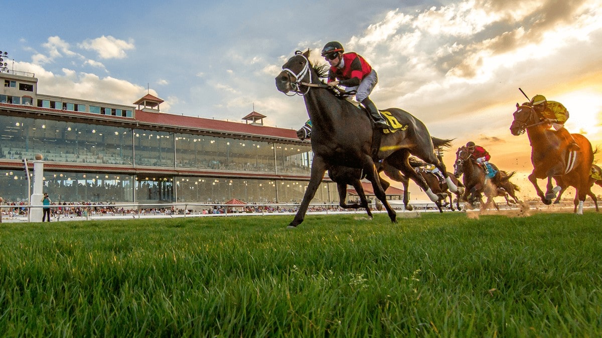 처칠 다운스, 루이지애나 경마 산업 철수 갈림길
