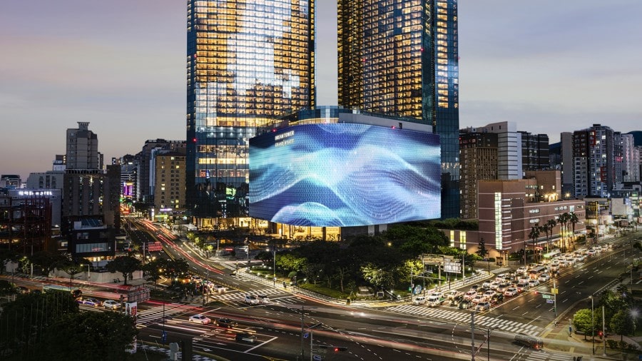 카지노와 호텔 '쌍끌이'로 역대 최대 매출 기록 경신